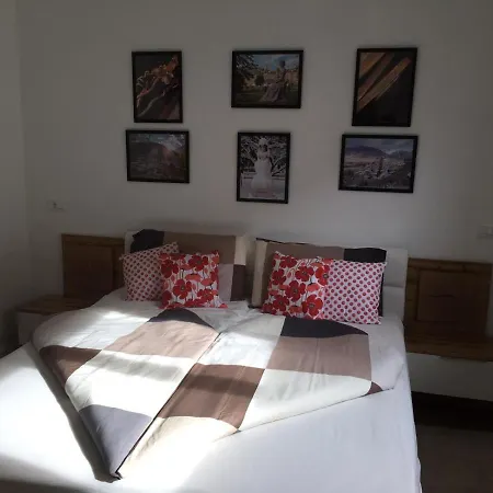 Lasiesta Apartment